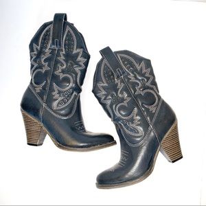MIA women’s western boots mid-calf dark grey Sz 6